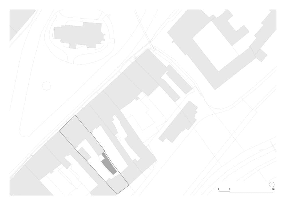 Top view of unlabeled map location of "House in the Courtyard by Igloo."