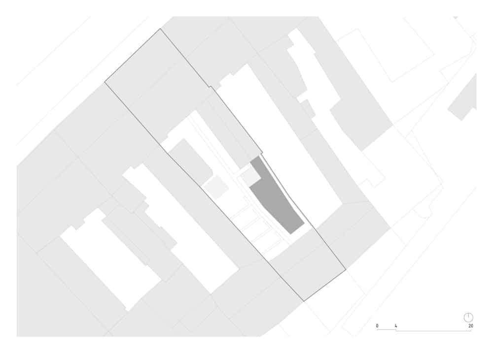 Unlabeled map location of "House in the Courtyard by Igloo."