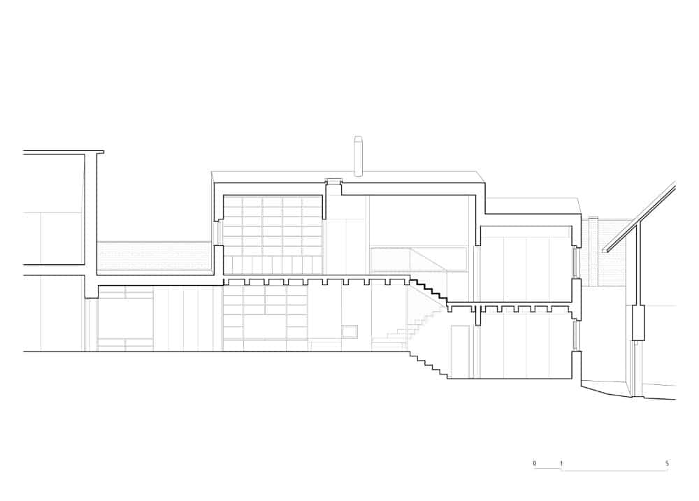 Unlabeled layout plan of "House in the Courtyard by Igloo."