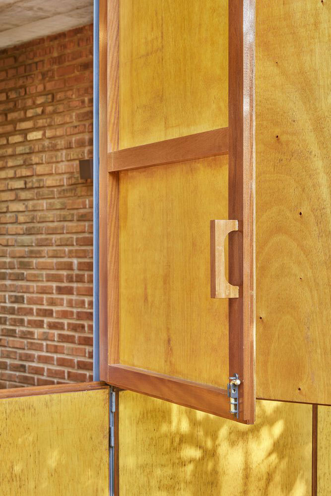 Plywood panel and the wooden handle.