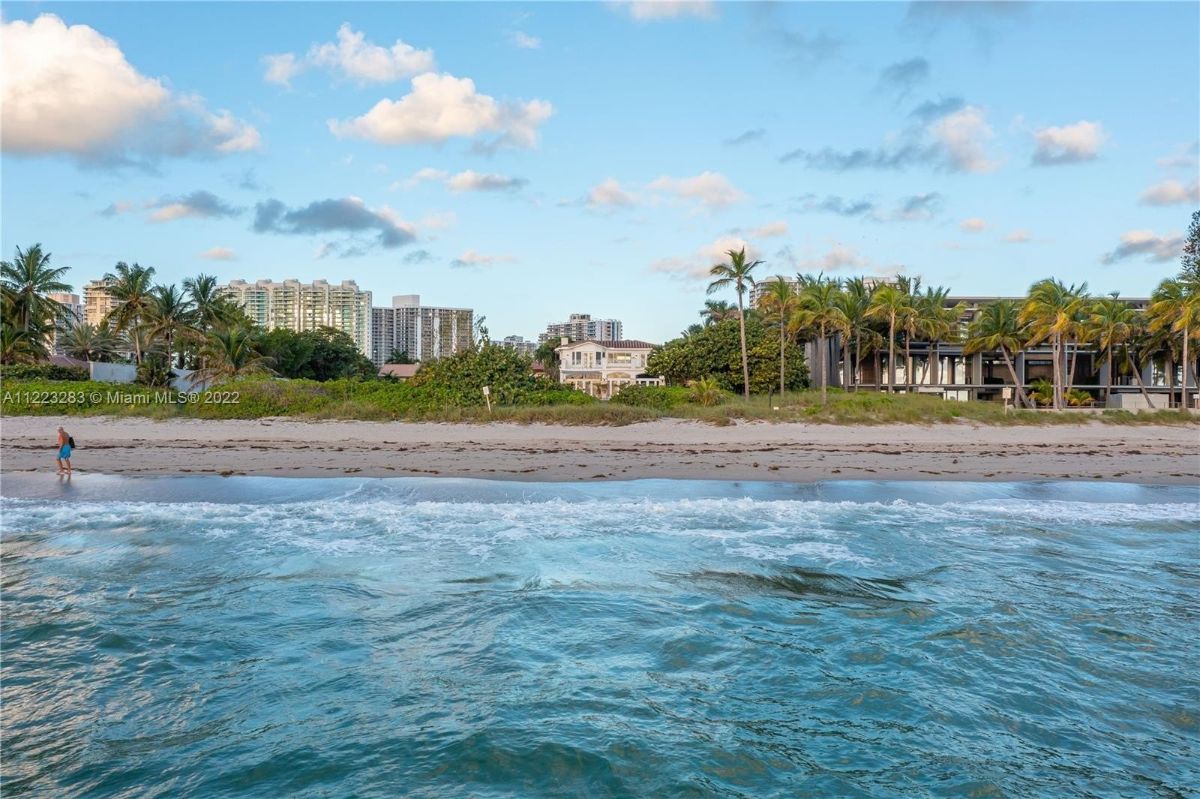 View of the house from the ocean.