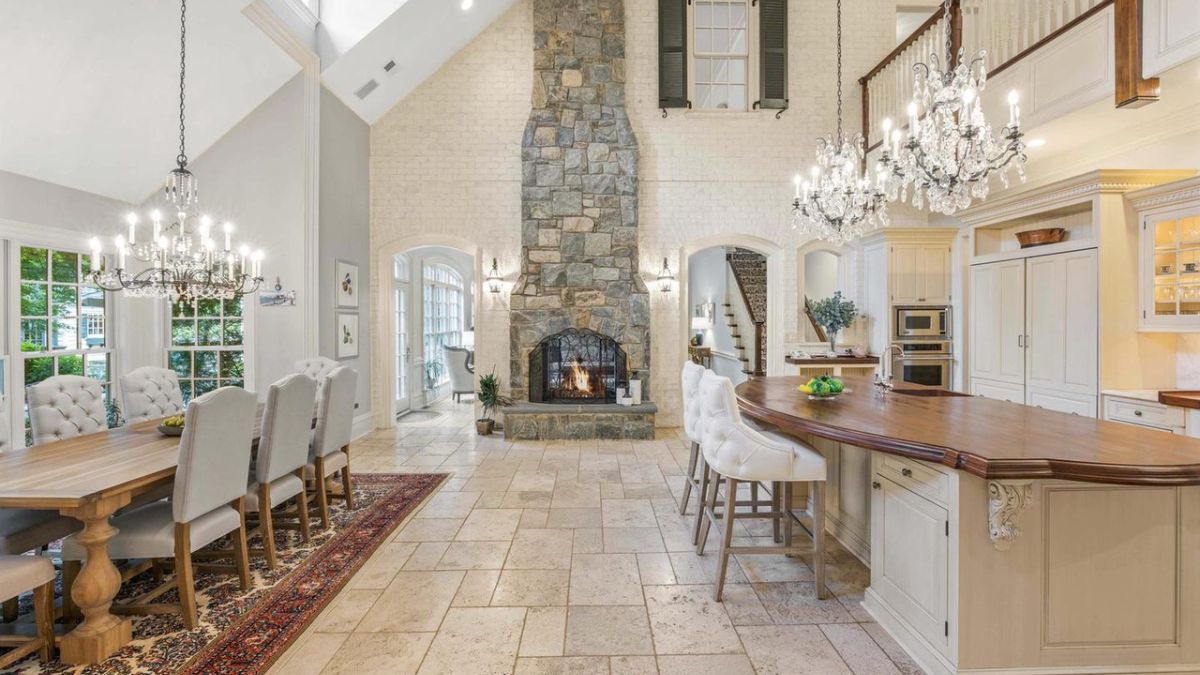 Kitchen Counter with hearth