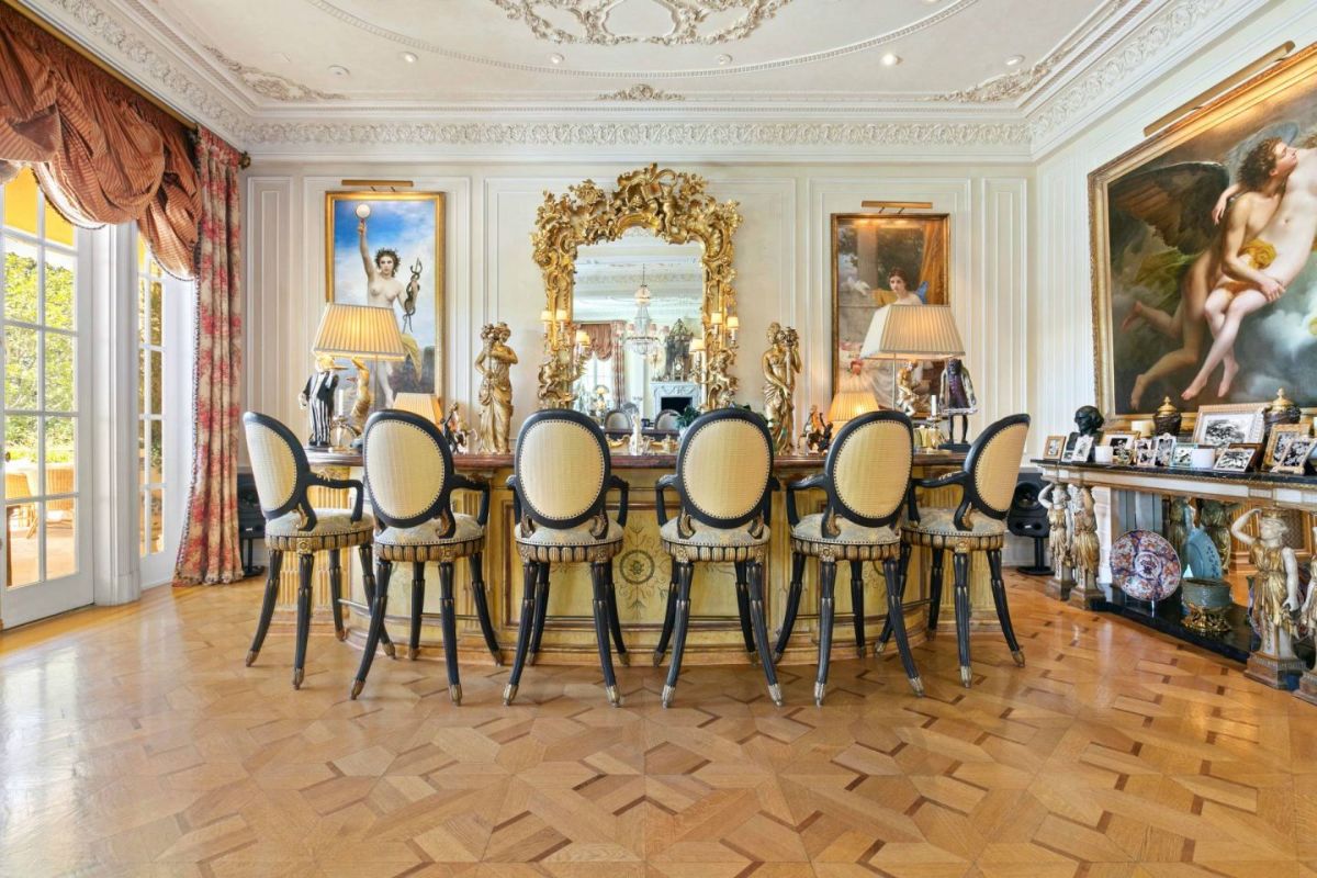 One of Rod's captivating bars, where elegance and glamour converge to create a haven of sophistication and indulgence.