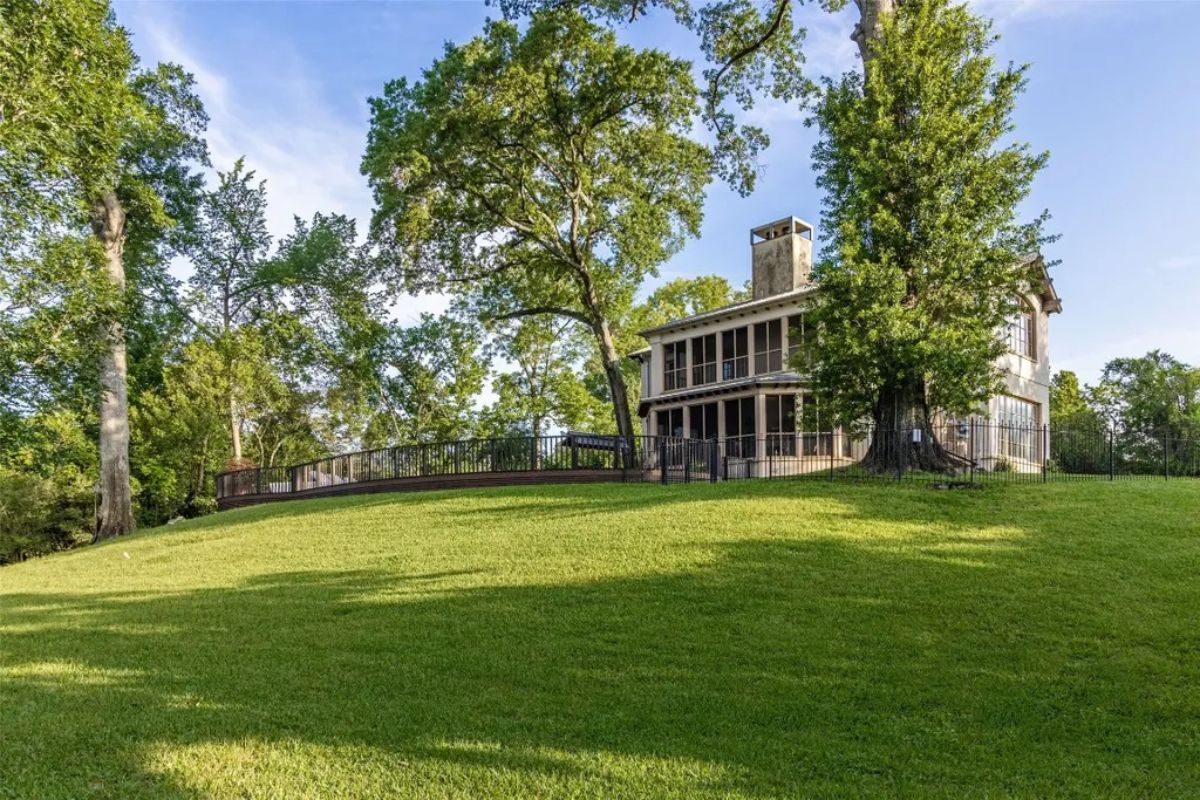 Grassy home exterior.