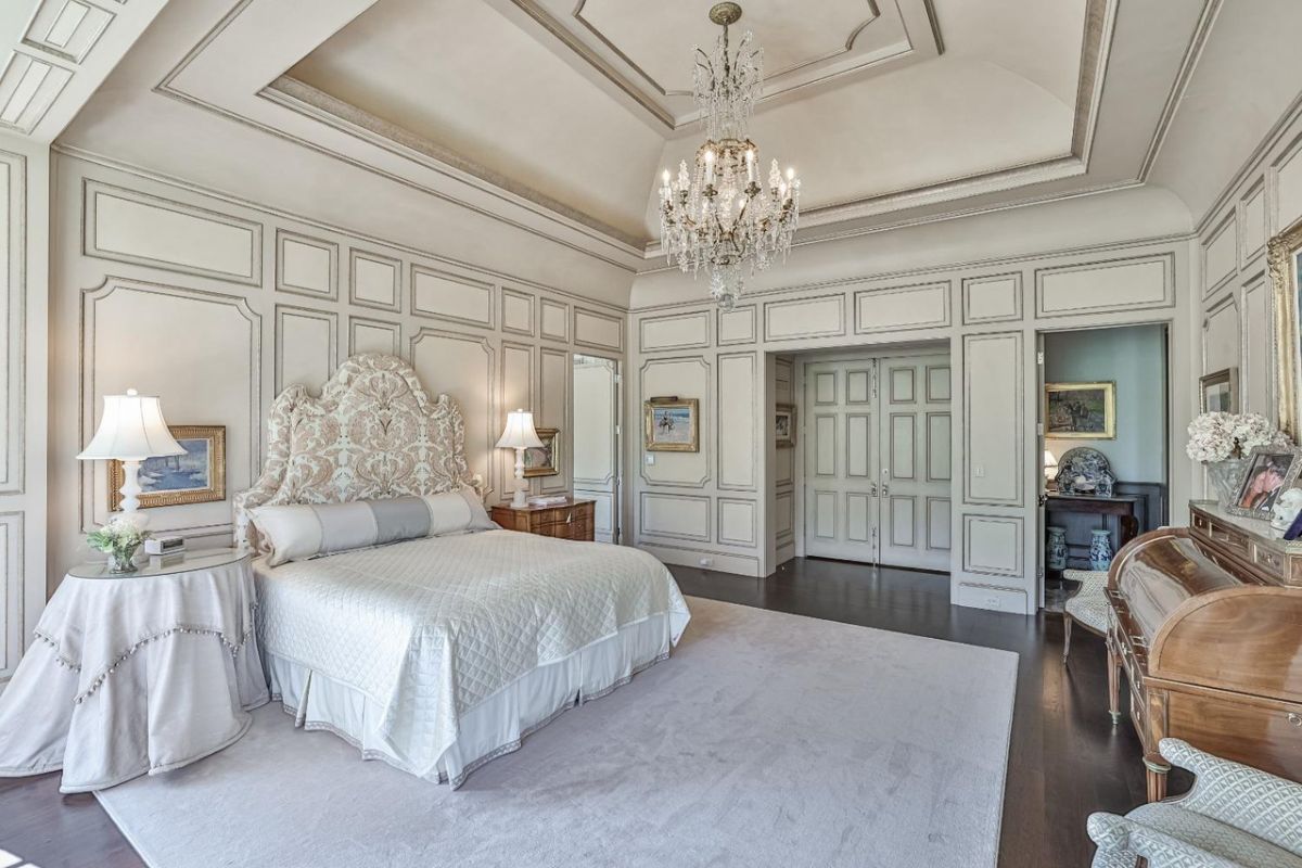 Master's bedroom