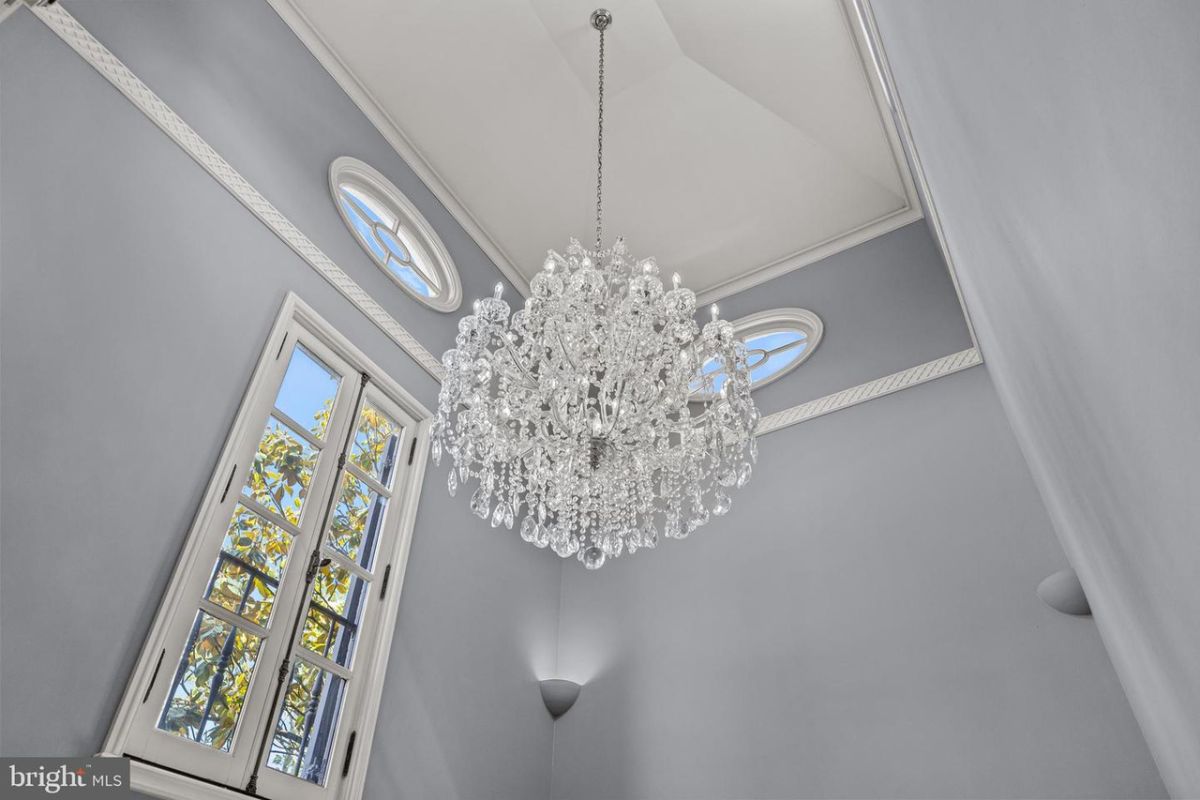 Chandelier