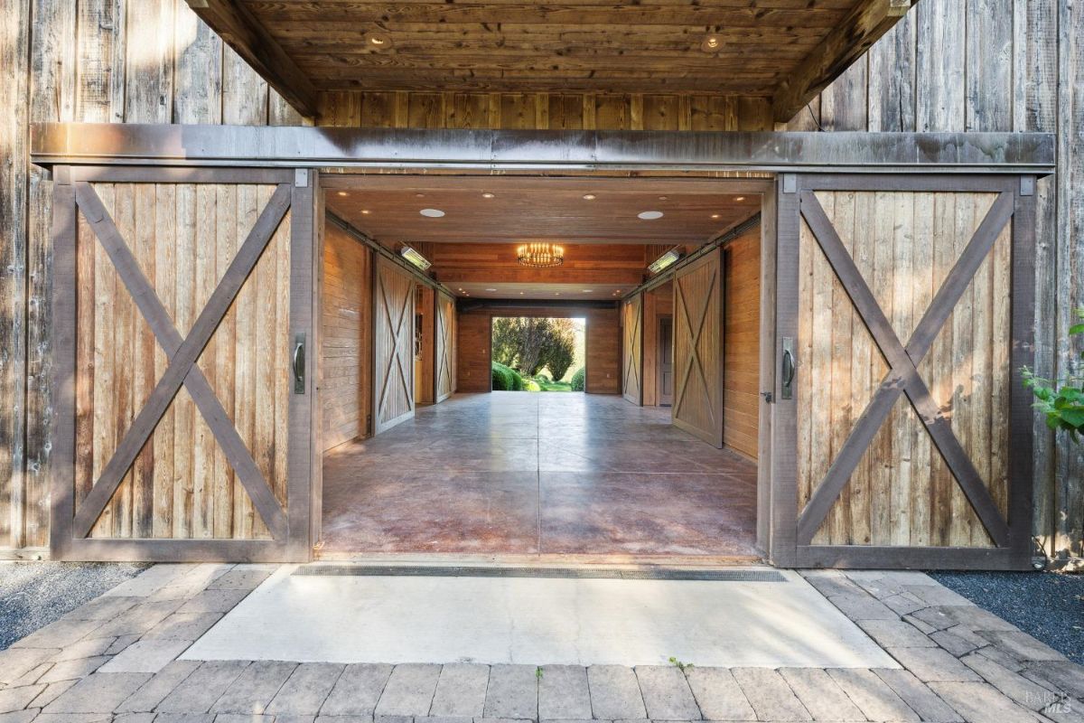 Barn's entrance door