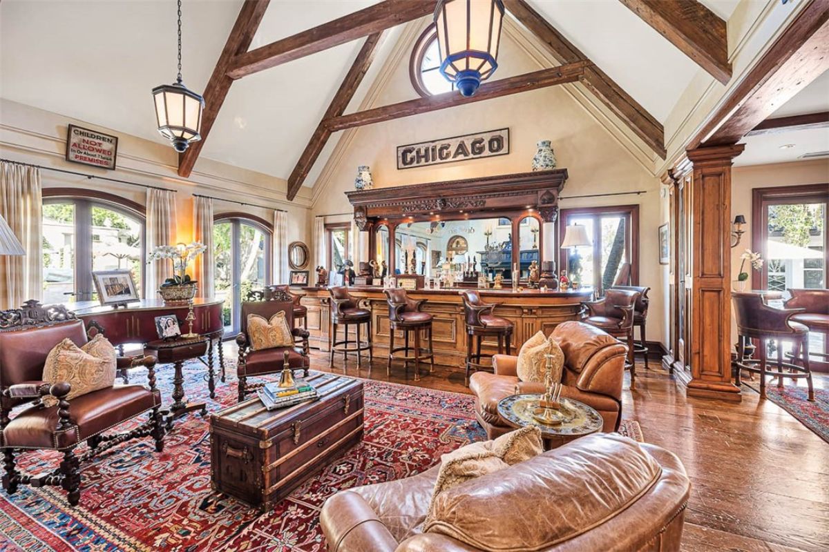 Bar in the recreational room