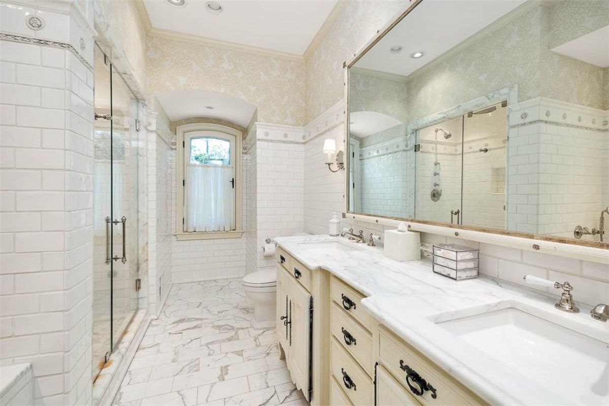 Bathroom with a walk-in shower.