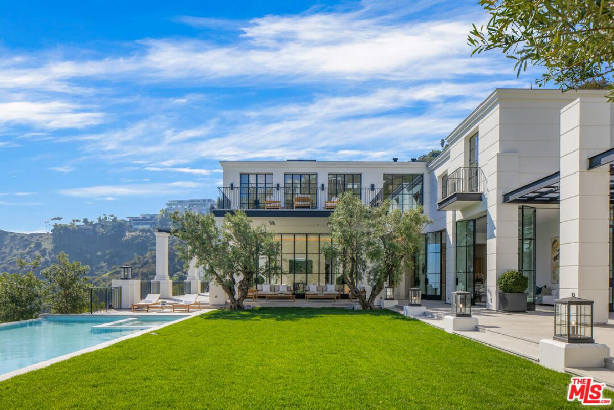 Backyard with a pool.