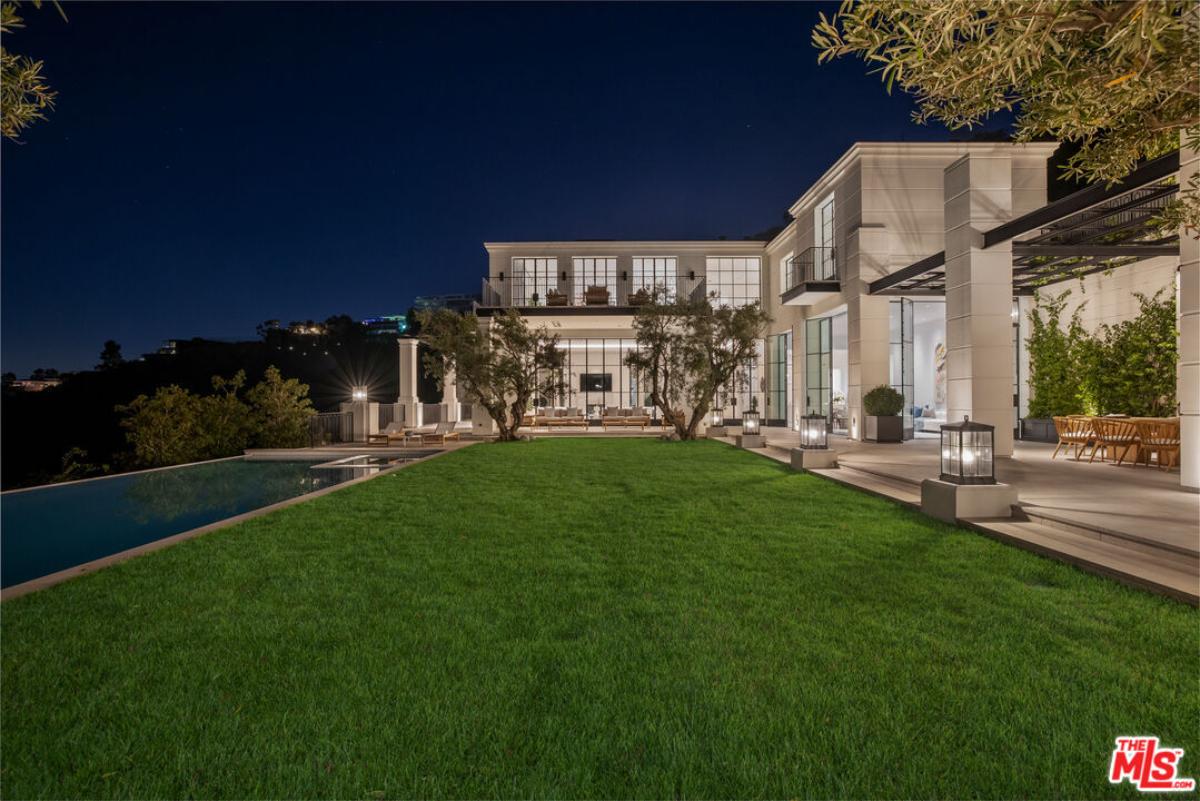 Backyard with a pool.