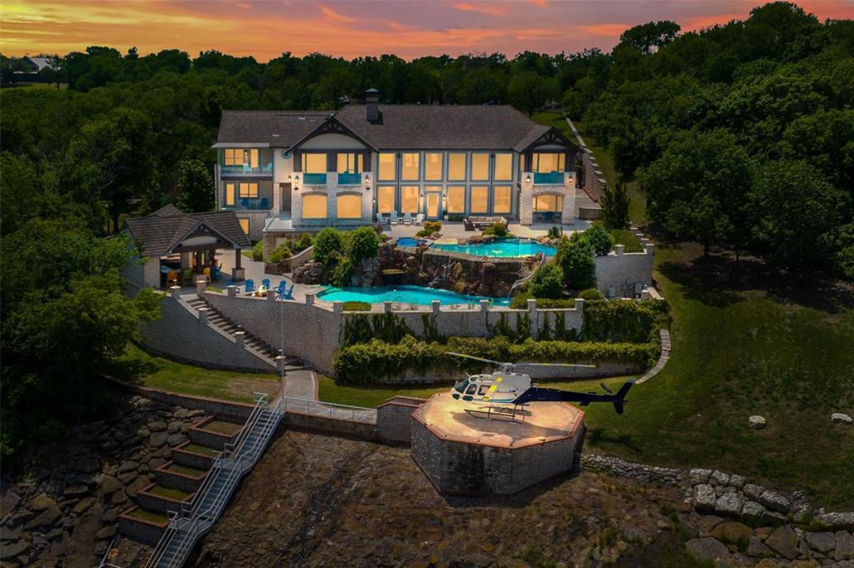 11,551 Sq. Ft. Mansion in Denison, TX ($10,900,000)