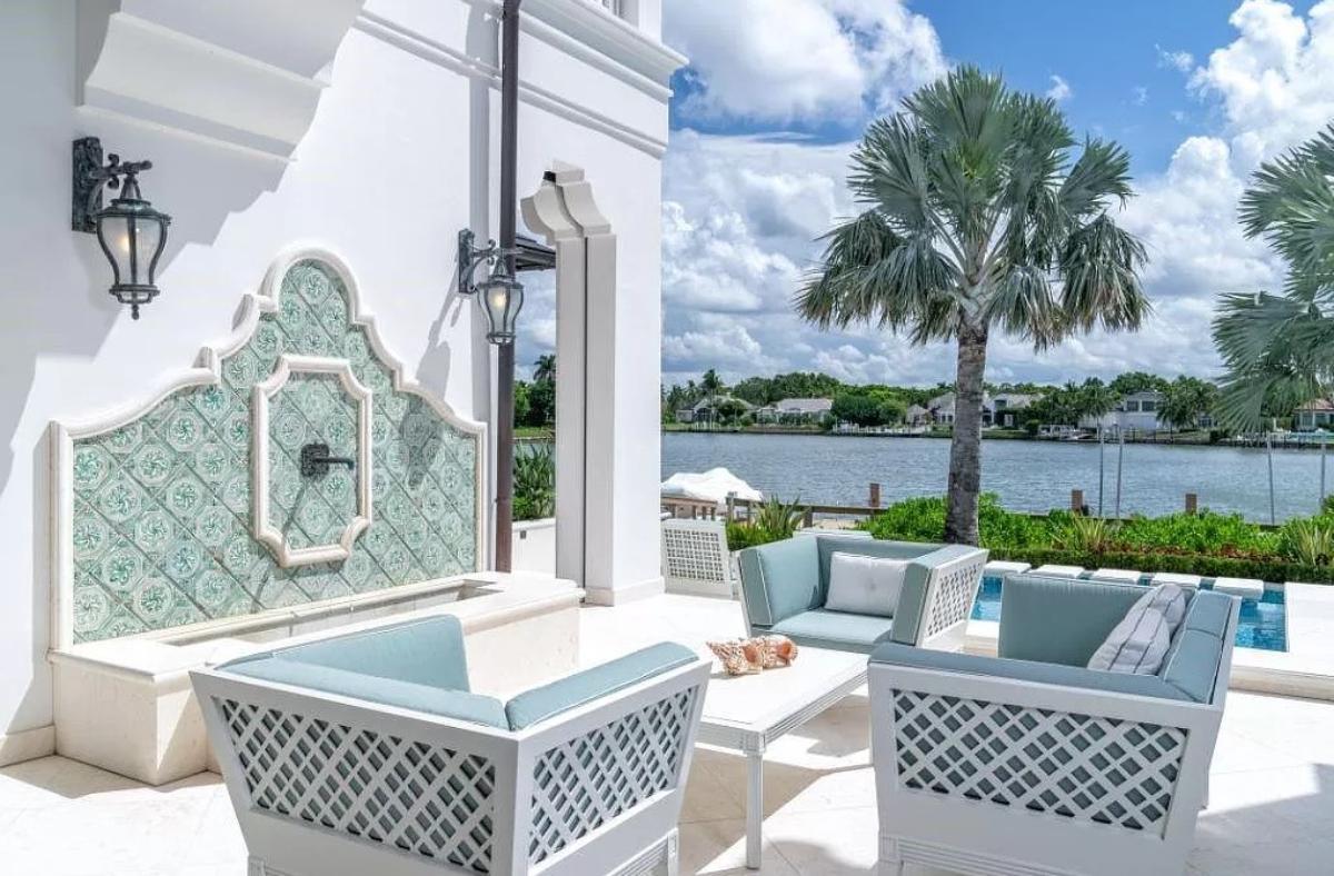 Patio with a table and chairs.