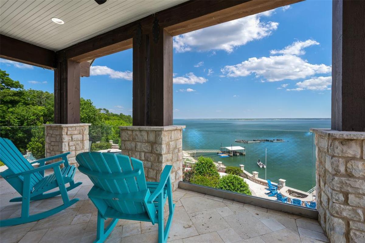 Balcony overlooking the lake.