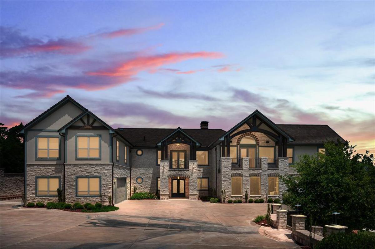 Front view of the 11,551 Sq. Ft. Mansion in Denison, TX.