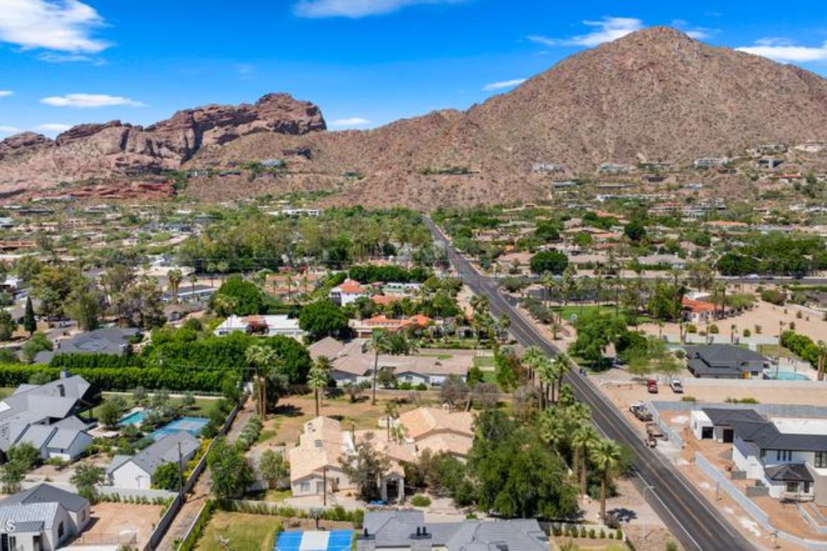 The aerial view of the property.