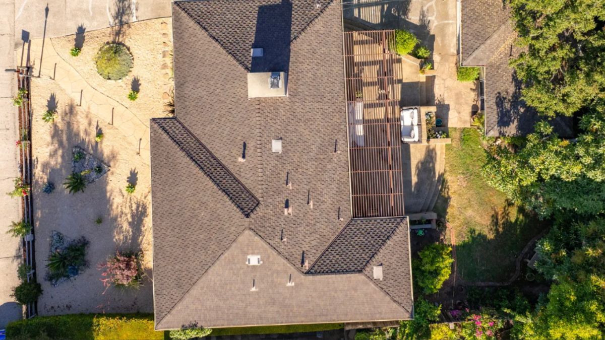 The aerial view of the house.