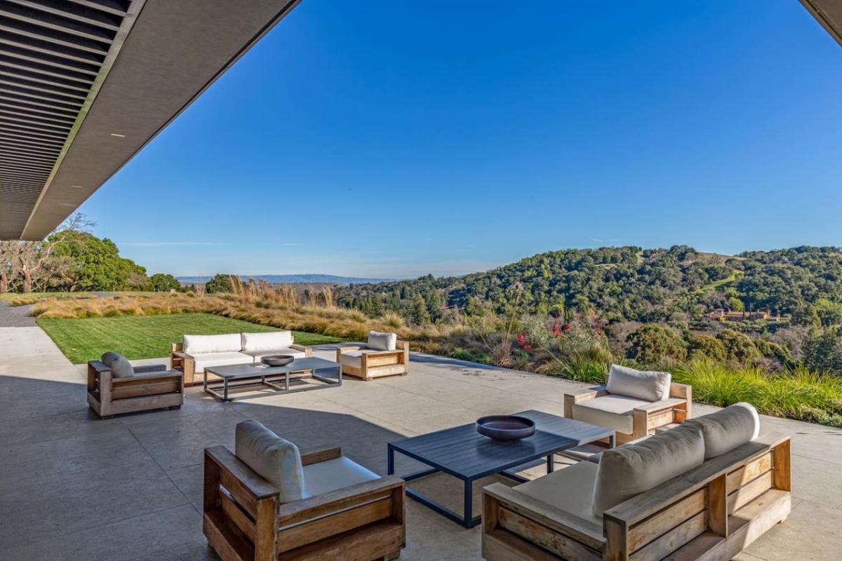 Outdoor living space overlooking the mountains.