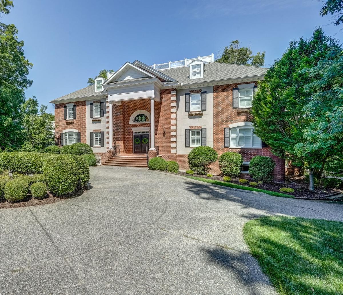 13,062 Sq. Ft. Mansion in Williamsburg, VA ($1,749,000)