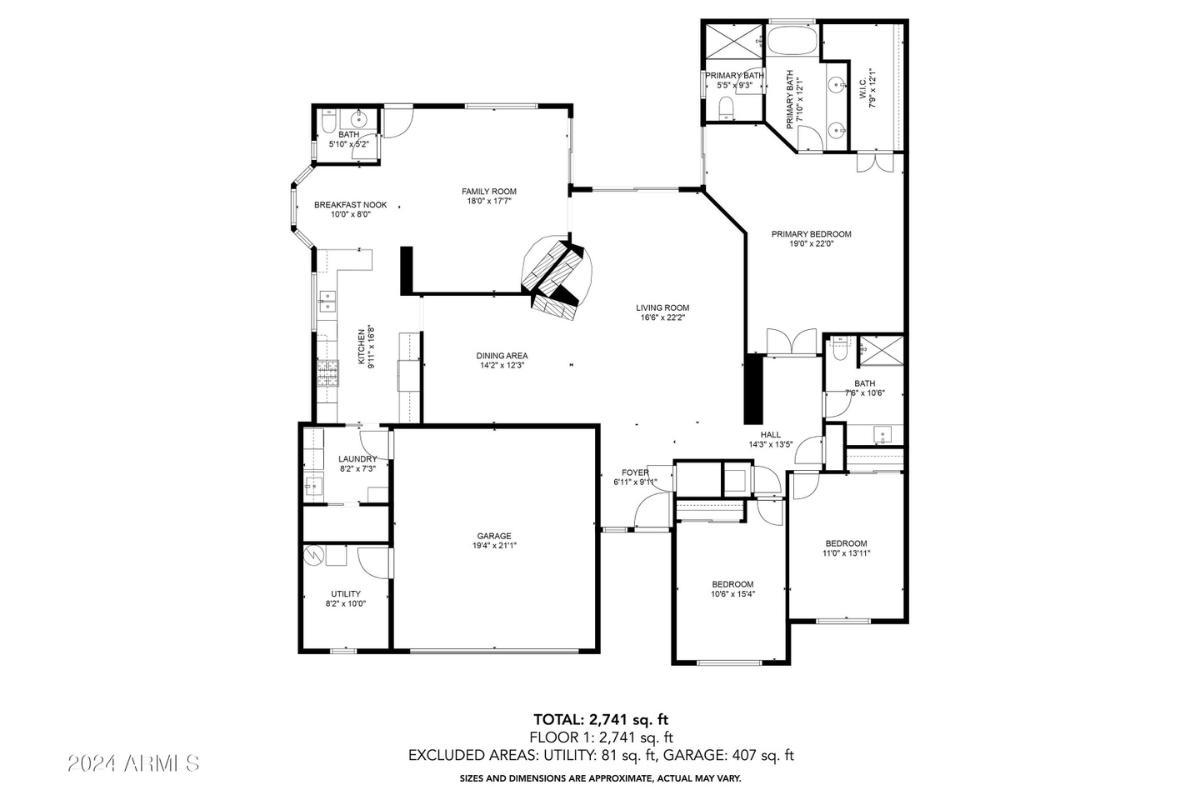 Explore This Spacious Single-Level Floor Plan with a Central Living Area