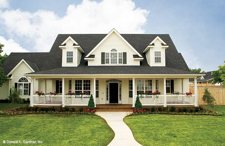 Classic Southern Charm with a Symmetrical Facade