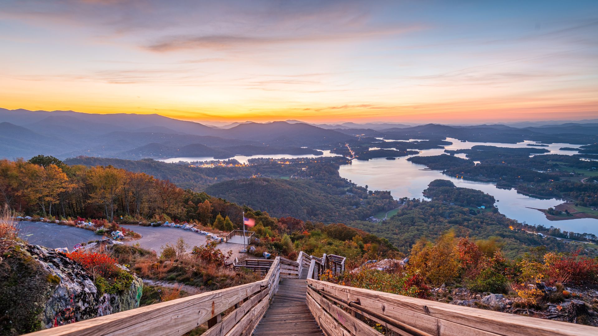 10 of the Most Remote Lakeside Towns in Georgia for Those Who Want to Get Away from it All (Relocation or Vacation)