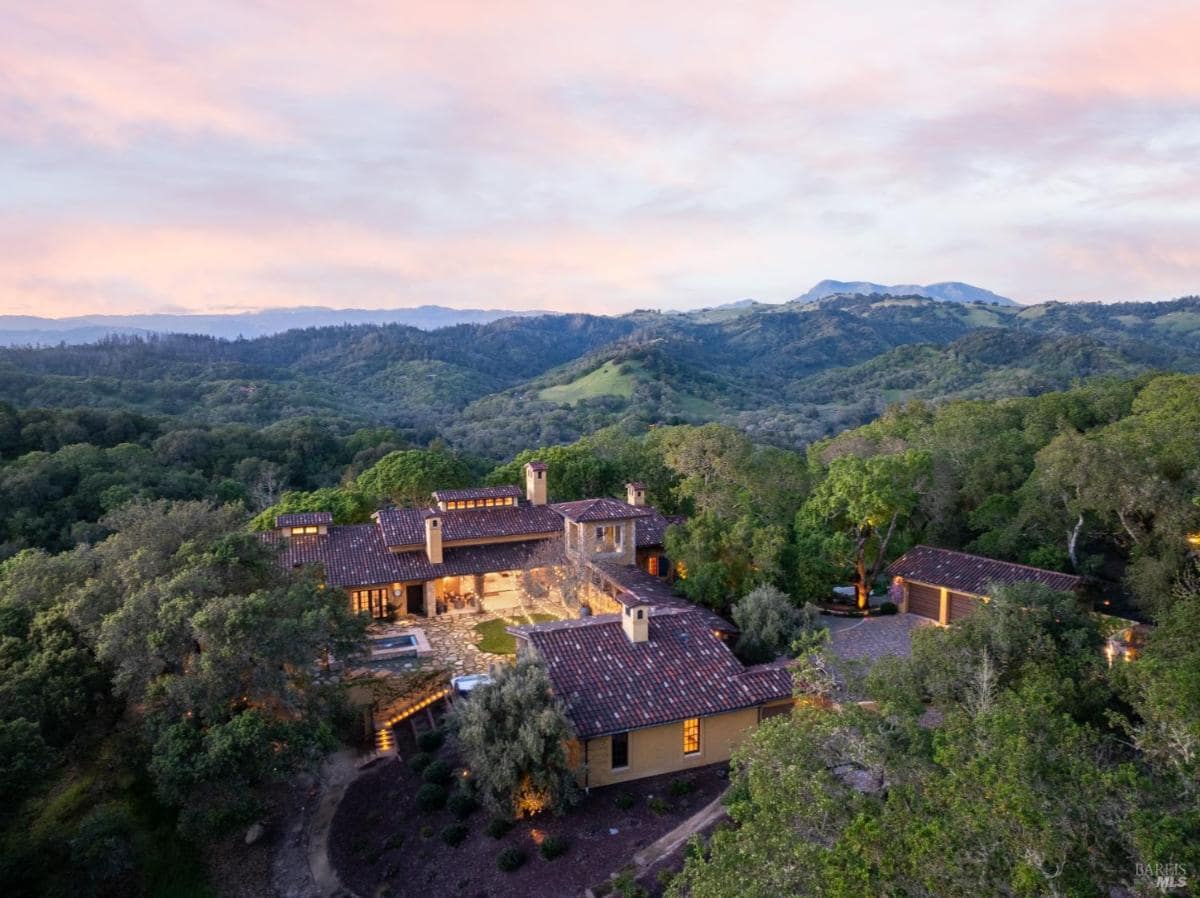 1221 Shiloh Crest in Santa Rosa, CA ($5,250,000)