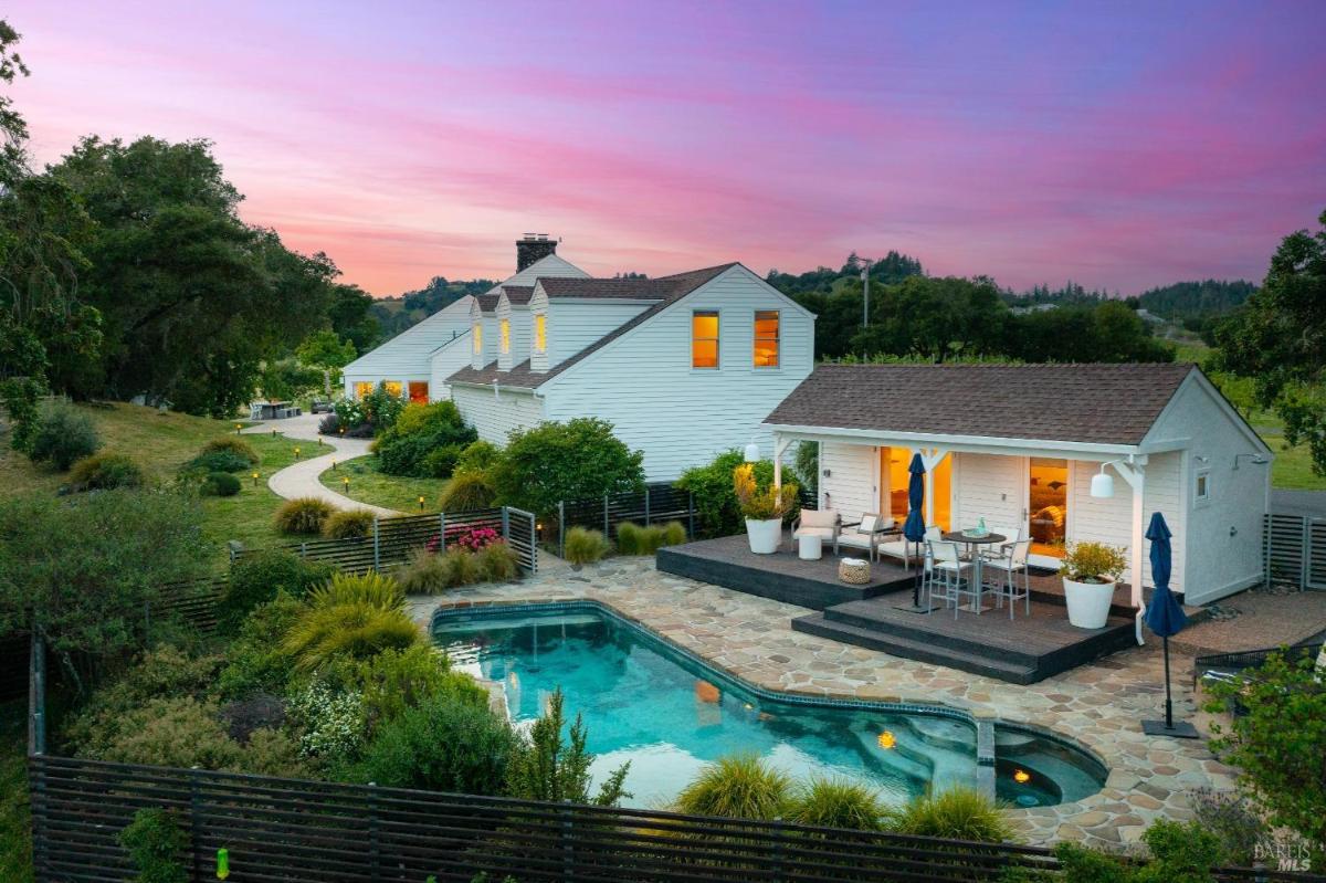 2427 Mill Creek Rd in Healdsburg, CA ($3,995,000)