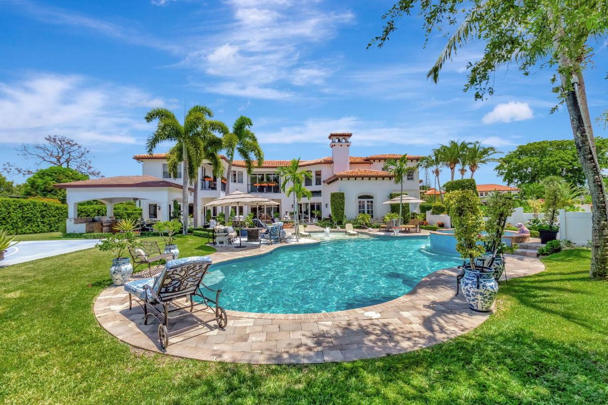 Take a Tour of this Picturesque 5,637 Sq. Ft. Mediterranean-Style Mansion in Boca Raton, FL