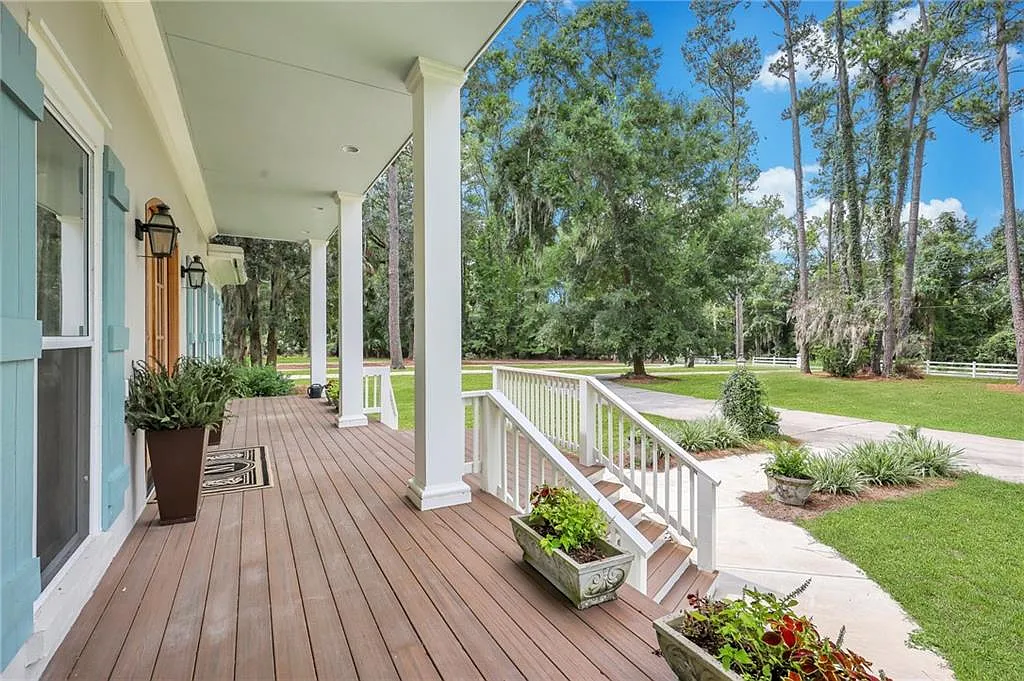 Covered Front Porch