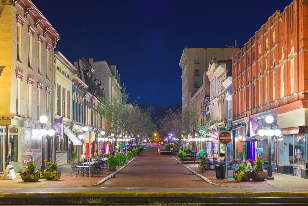 19 of the Best Small Towns on Kentucky’s Bourbon Trail