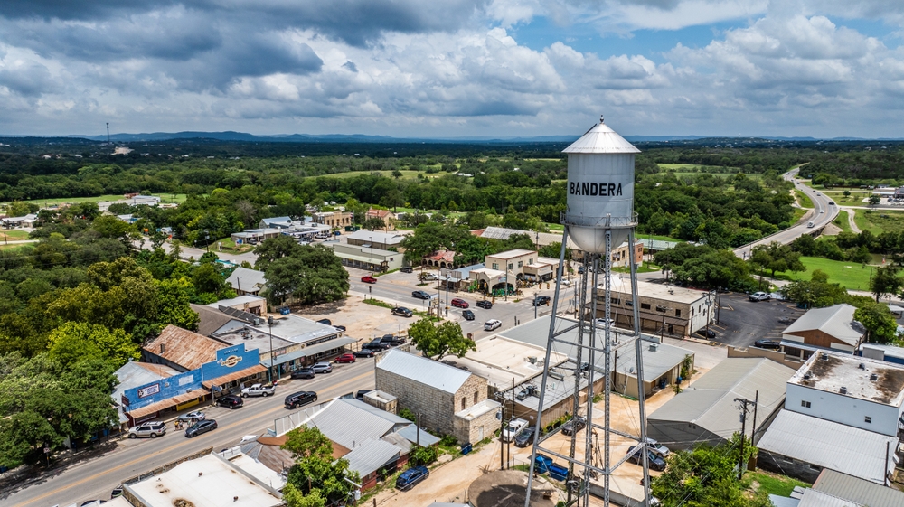 19 of the Best Small Towns in Texas’s Wildflower Country