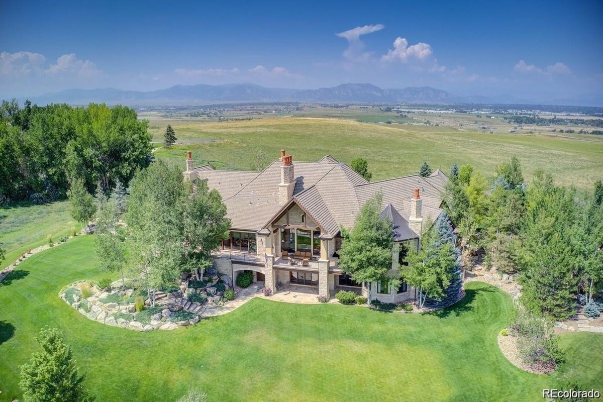 With its expansive grounds and stunning views, this luxurious property is an ideal setting for outdoor entertaining and relaxation. The home's spacious interior and elegant design promise a lifestyle of comfort and refined living.