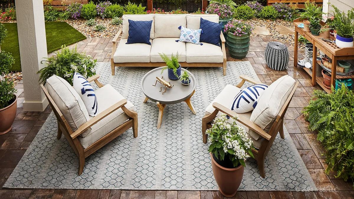 Courtyard Patio