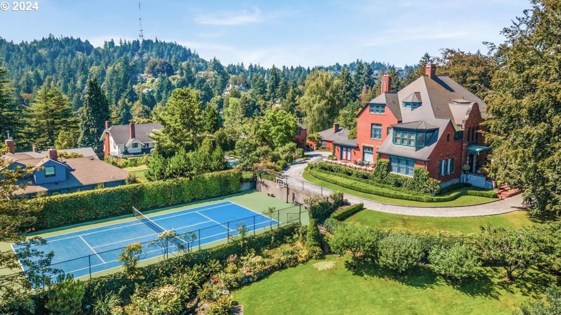 6 Historic Mansions in Oregon’s Most Sought-After Neighborhoods