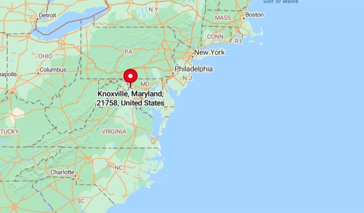 Knoxville is a small, unincorporated community in Frederick County, Maryland, located near the Potomac River and the West Virginia border. It is situated along U.S. Route 340, providing easy access to Harpers Ferry, West Virginia, and Brunswick, Maryland. Known for its rural charm, Knoxville is close to outdoor recreational areas such as the Appalachian Trail and the Chesapeake & Ohio Canal National Historical Park.