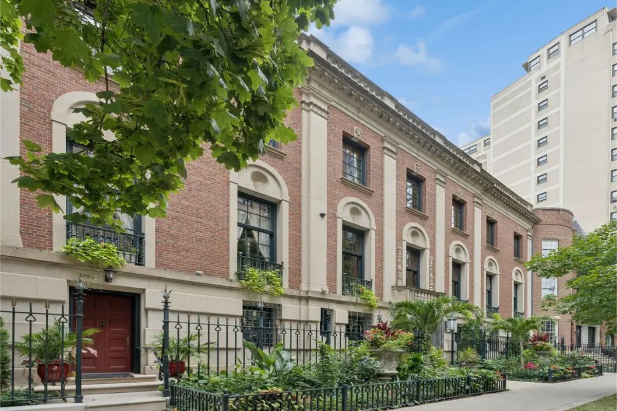 Astor Court, a 25,000 sq. ft. neo-classical/Georgian Revival estate designed by Howard Van Doren Shaw, spans nearly a third of an acre on Chicago's coveted Astor Street.