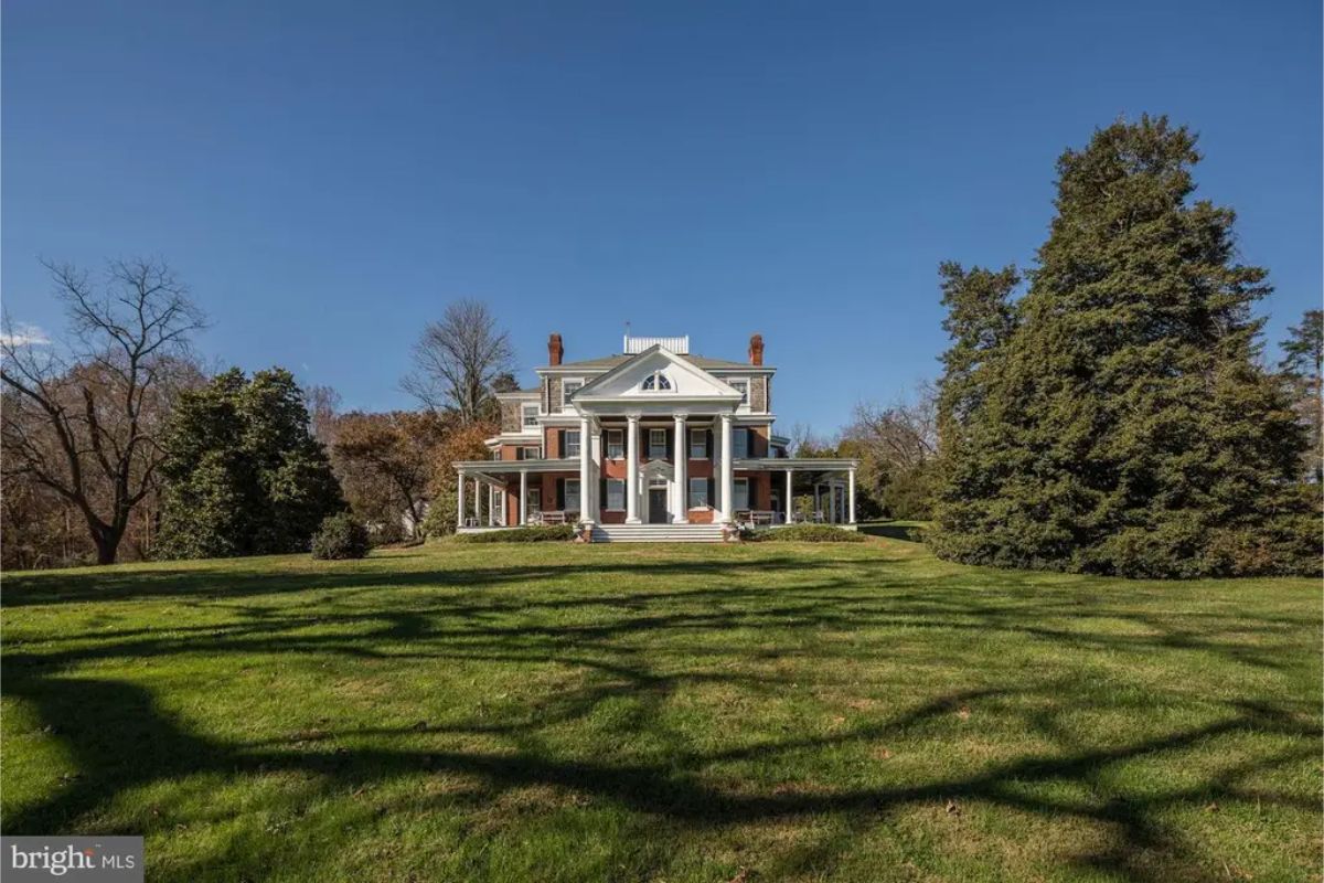 Oakdale, originally built in 1838 and expanded in 1898, is a 16,270-square-foot Federal-style estate set on 180 acres near Baltimore and Washington, D.C.