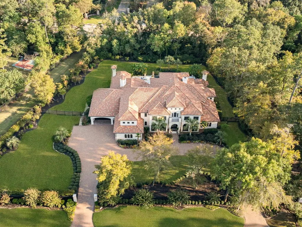 4 Secluded Mansions in Texas with Serious Swagger